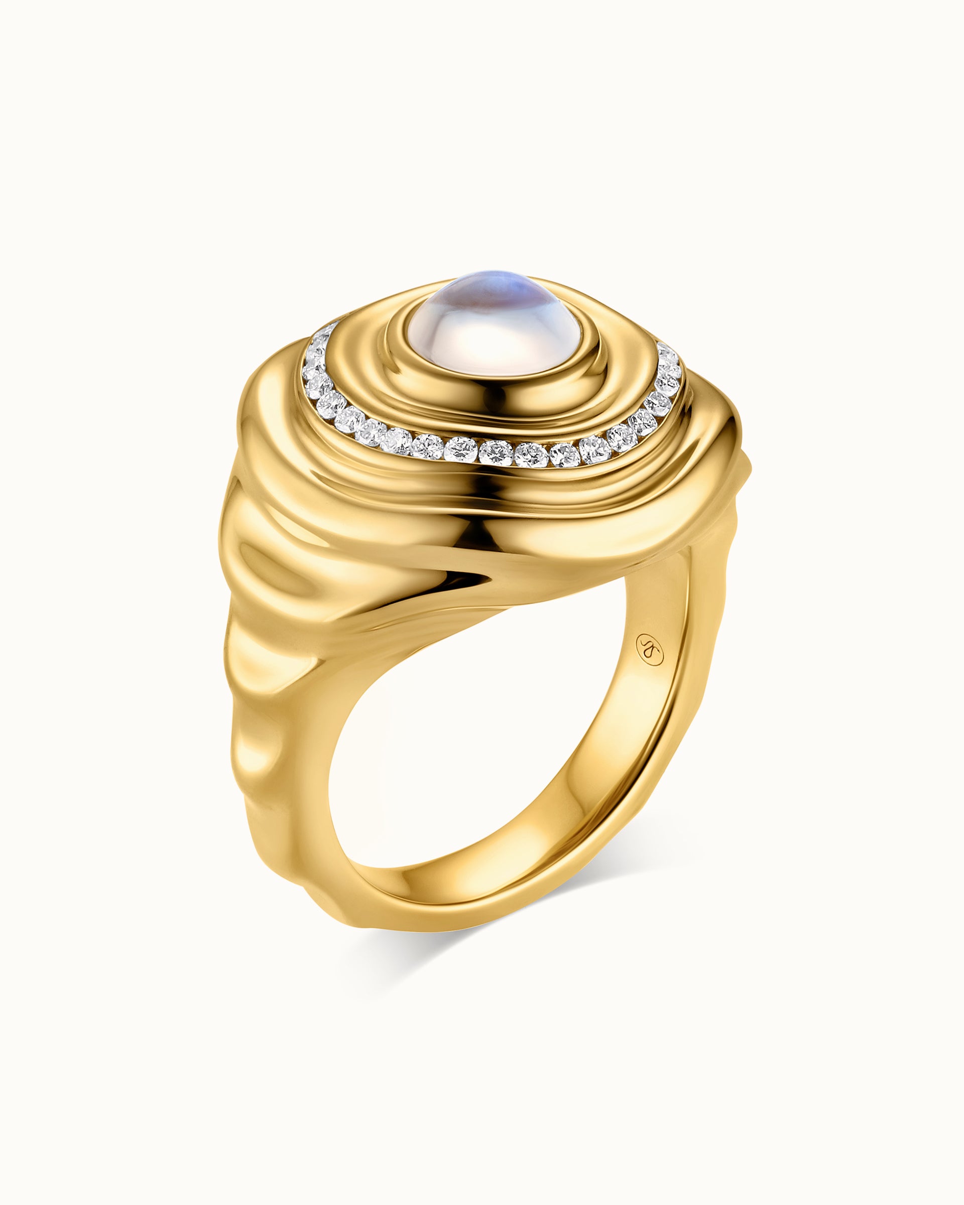 RESONANCE Statement Ring